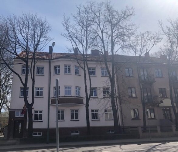 Regionų administracinis teismas įpareigojo Žurnalistų etikos inspektoriaus tarnybą iš naujo išnagrinėti Ievos Trinkūnaitės skundą dėl nepilnamečių privatumo apsaugos 