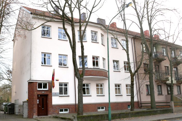 Teismas panaikino kaip nemotyvuotą Kuršių nerijos nacionalinio parko direkcijos sprendimą nepritarti pastato rekonstravimo projektui Neringoje 
