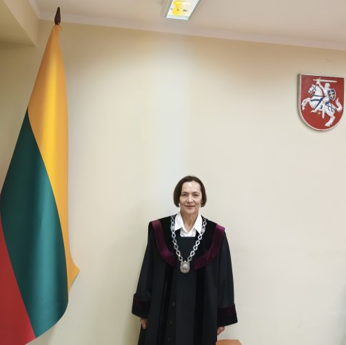 34 metai su teisėjo mantija: apie profesiją, atsakomybę ir reikšmingus sprendimus. Interviu su teisėja Laimute Jokubauskaite